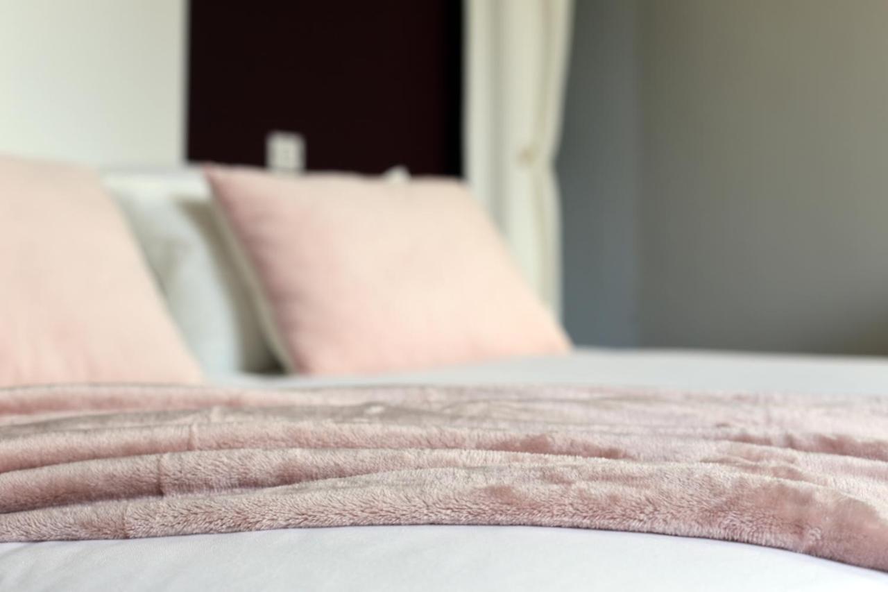 Les Reves De Flamboin Bed and Breakfast Gouaix Eksteriør billede