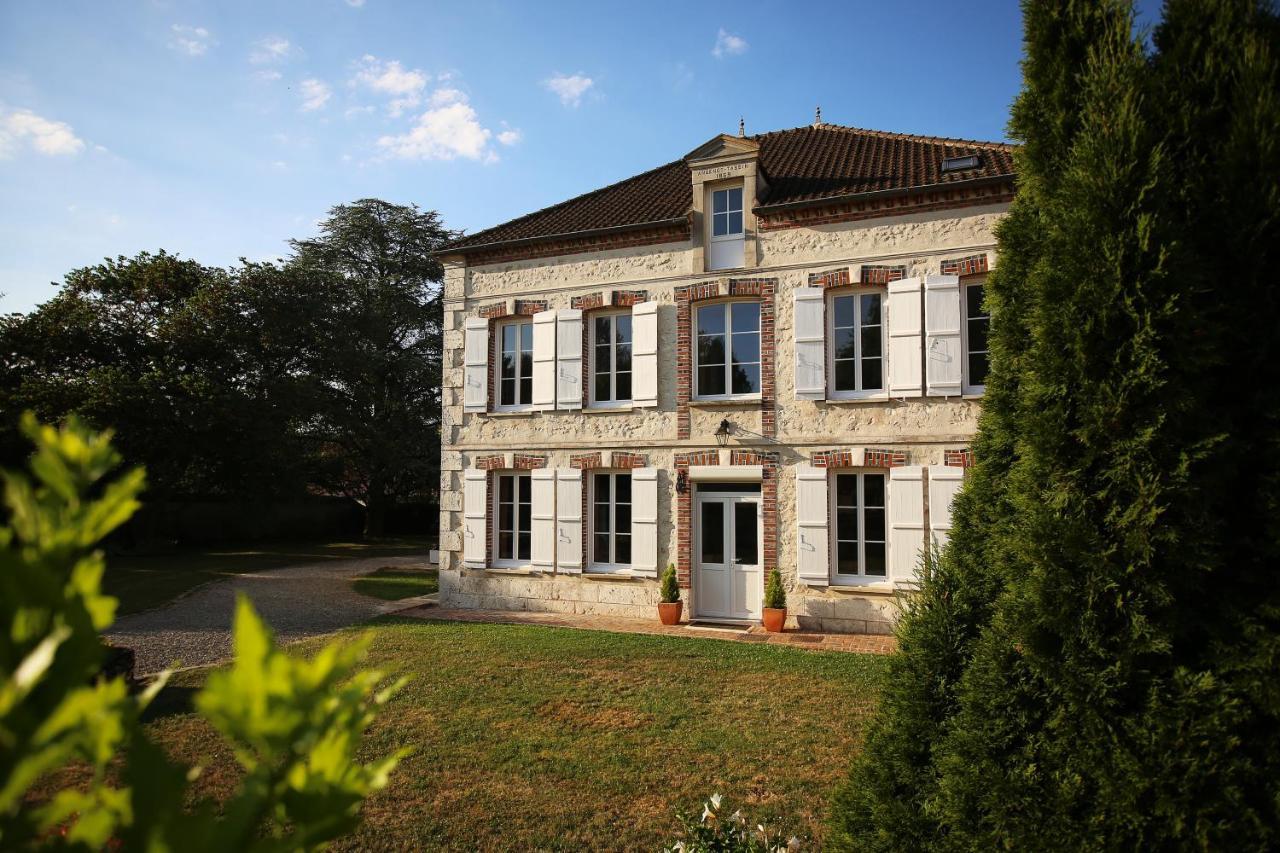 Les Reves De Flamboin Bed and Breakfast Gouaix Eksteriør billede